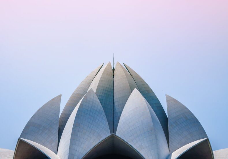 Тошкентда вақтинча рўйхатдан ўтиш драмаси ёхуд маҳалла инспекторининг руҳий зўравонлиги ҳақида